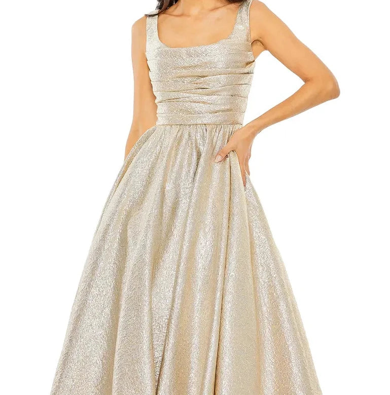 Mac Duggal Cocktail Dress (US 10)
